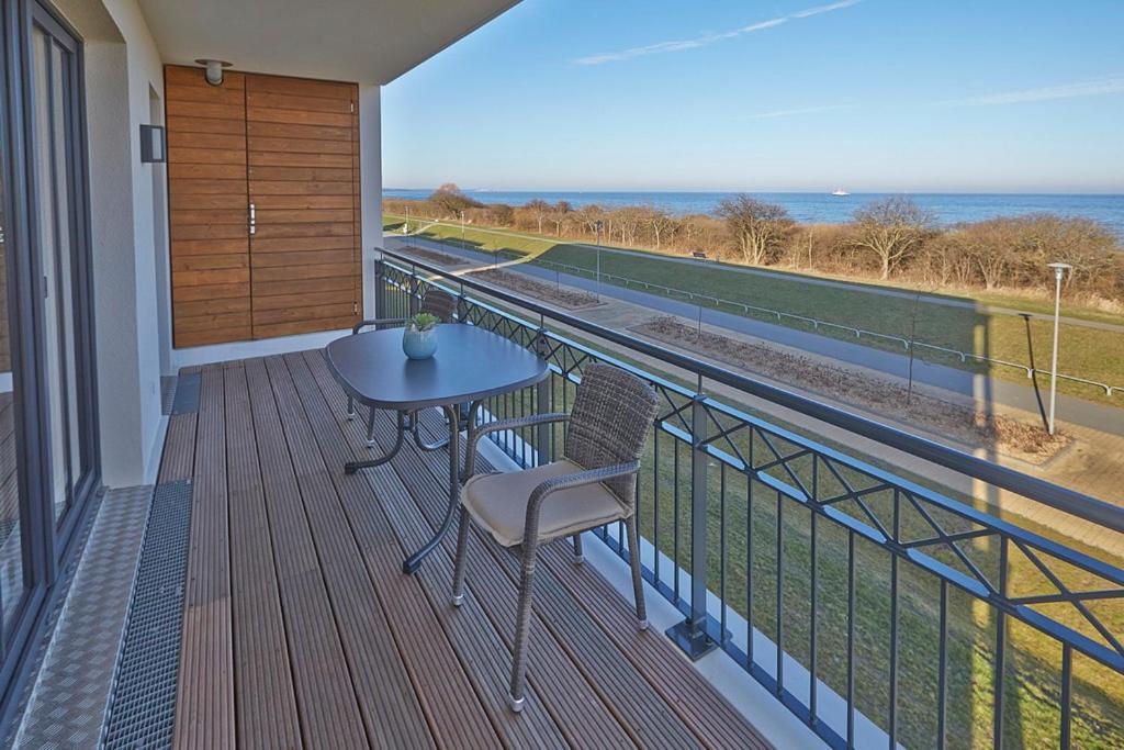 Aparthotel Waterkant Suites - Fewos Am Meer Mit Spa Börgerende-Rethwisch Стая снимка