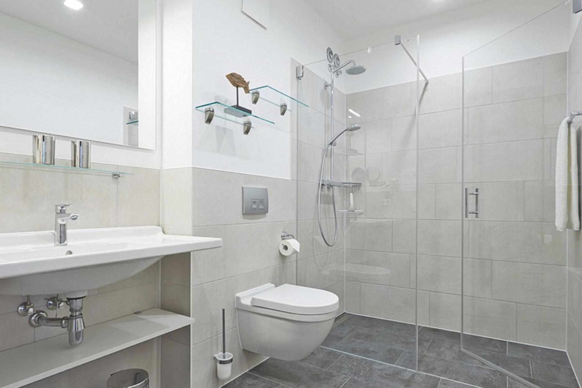 Aparthotel Waterkant Suites - Fewos Am Meer Mit Spa Börgerende-Rethwisch Стая снимка